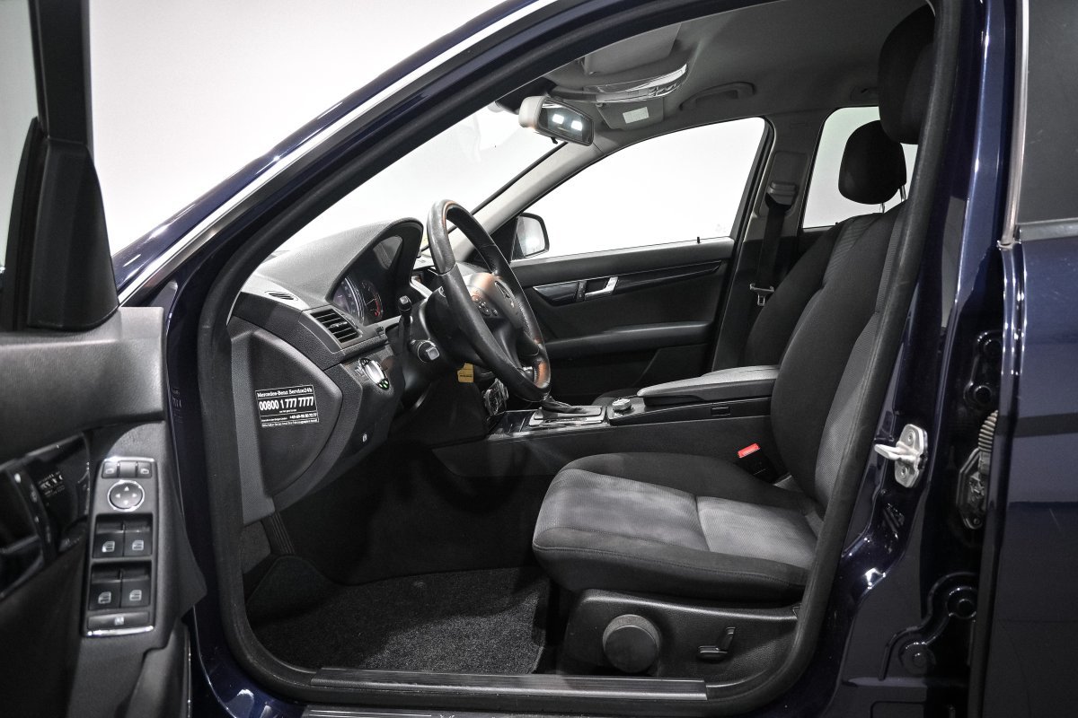 Foto Mercedes-Benz Clase C 9