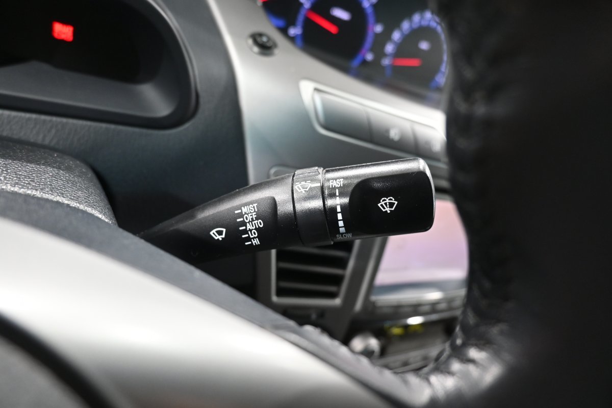 Foto SsangYong Rodius 25