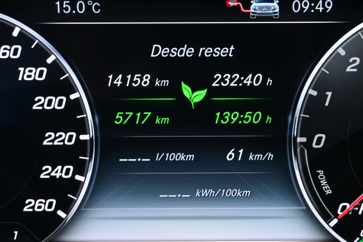 Foto Mercedes-Benz Clase E 12