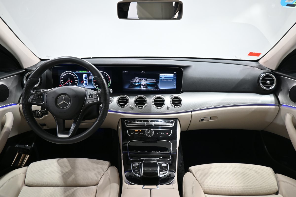 Foto Mercedes-Benz Clase E 17