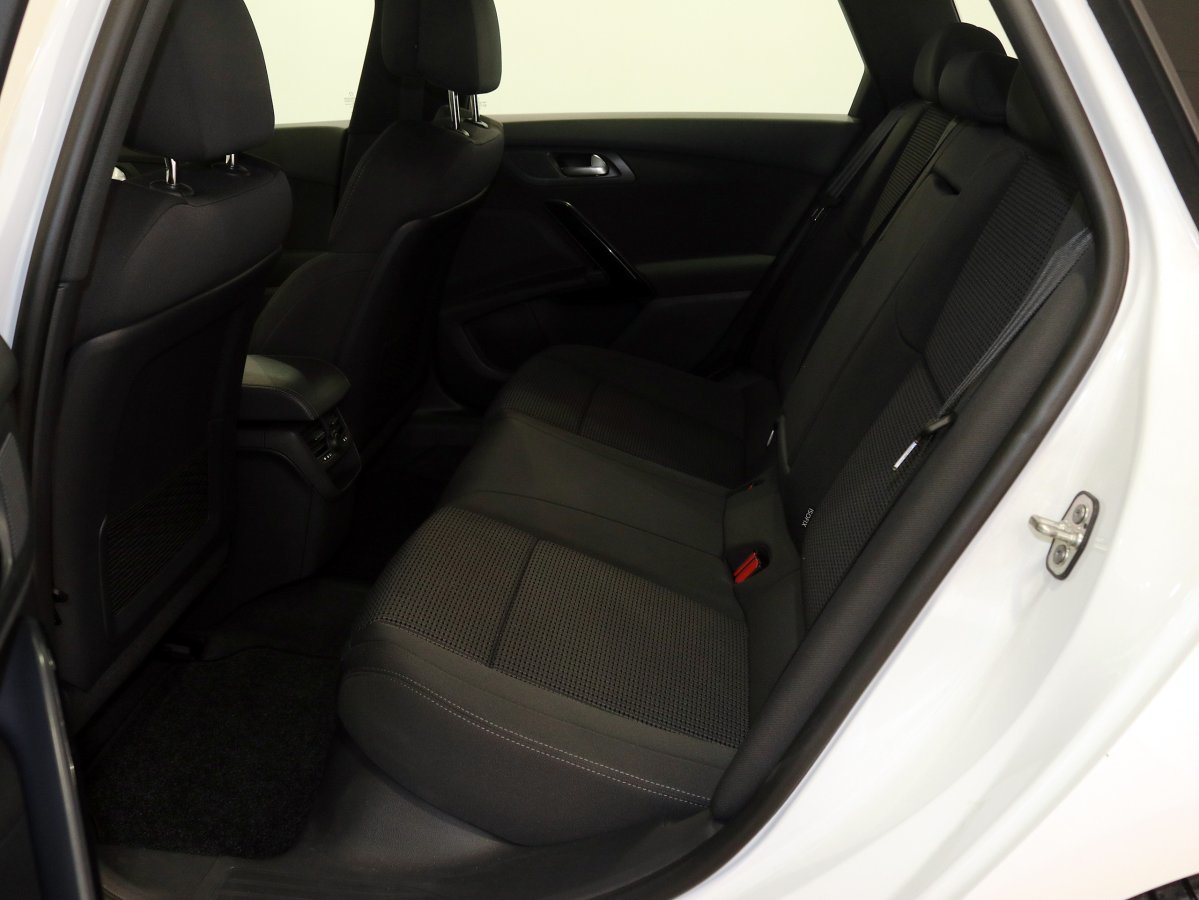 Foto Peugeot 508 SW 15