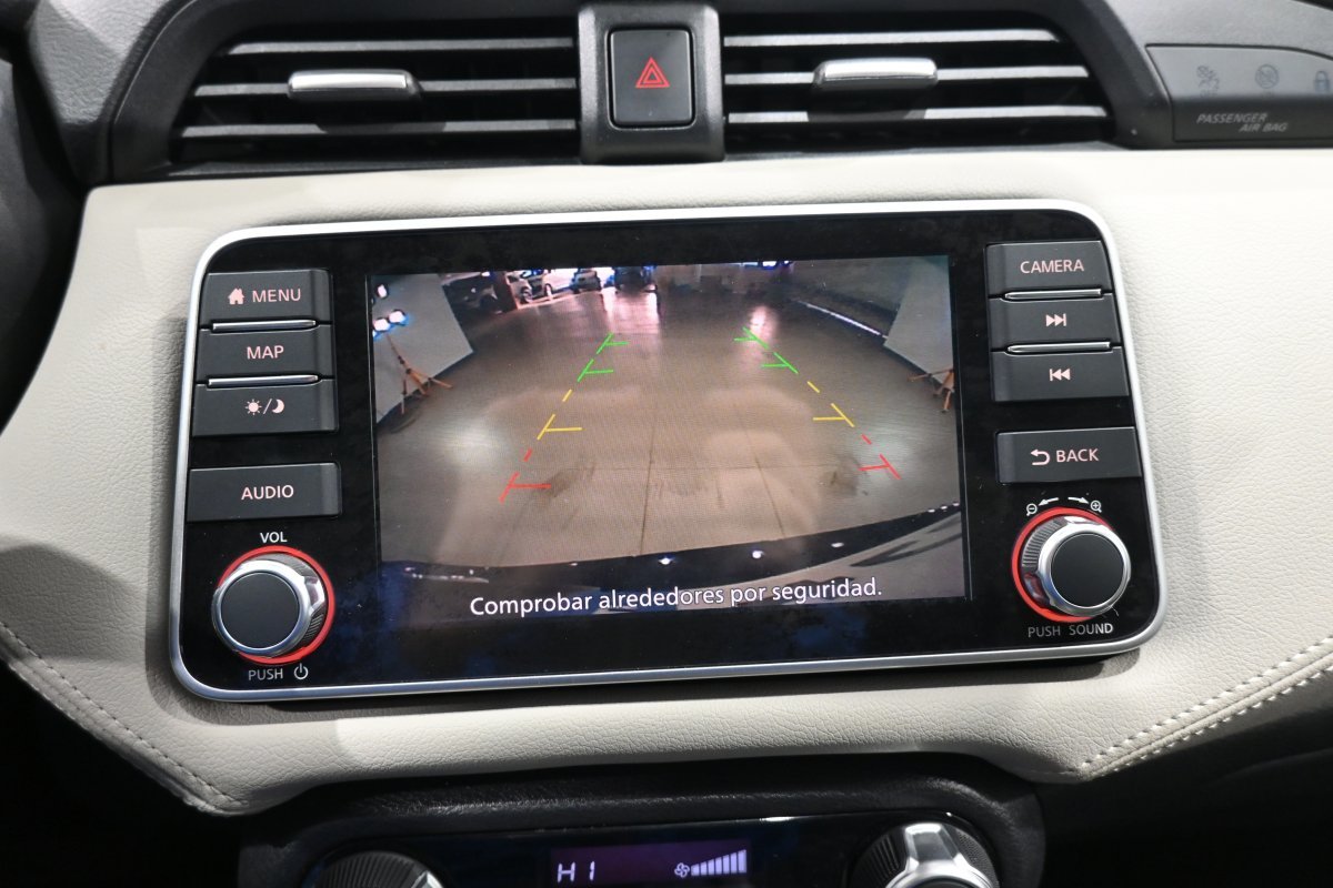 Foto Nissan Micra 16