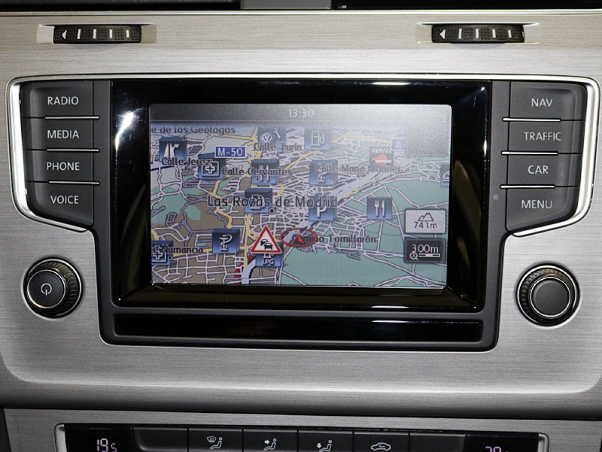 Foto Volkswagen Golf 21