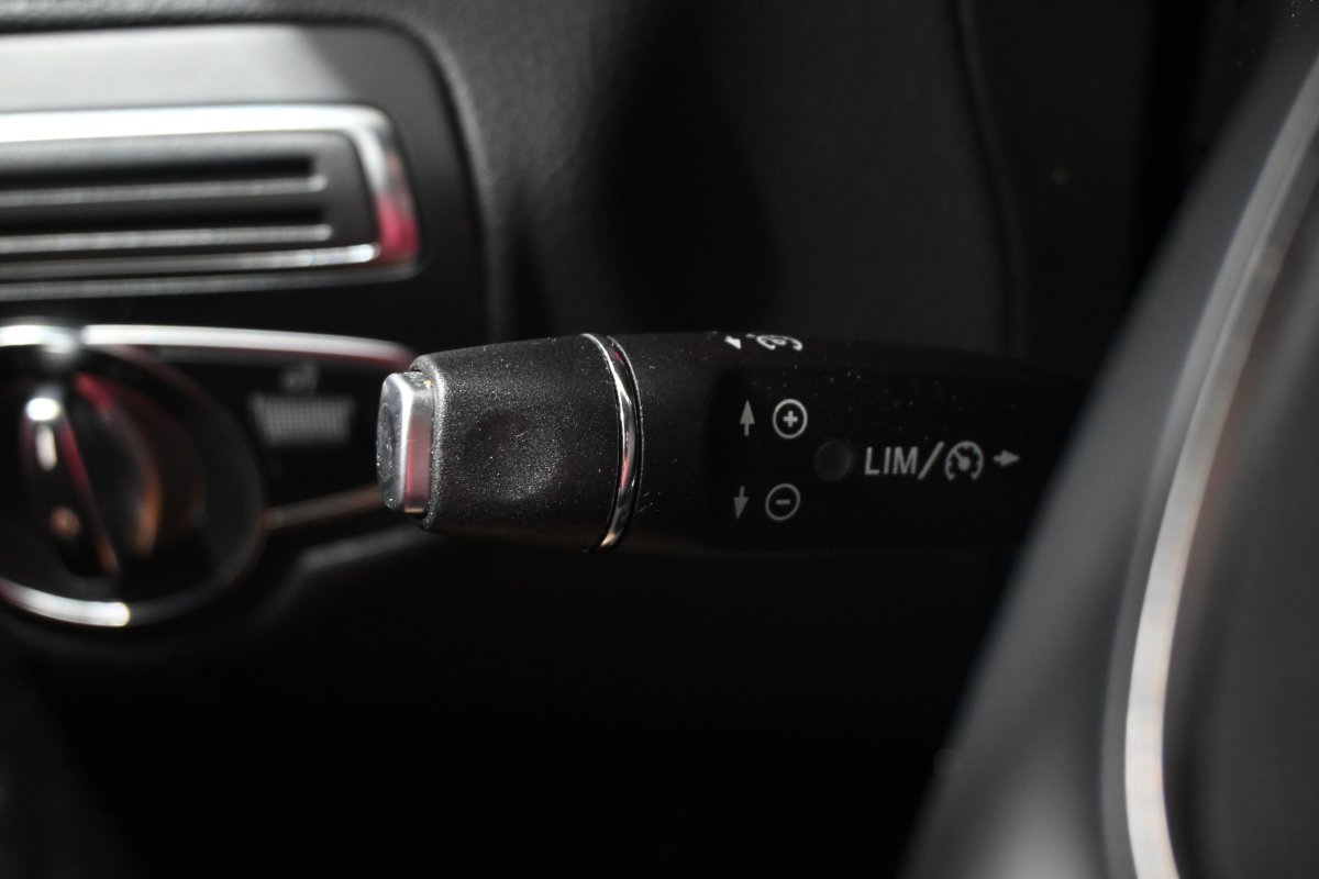 Foto Mercedes-Benz Clase GLC 26