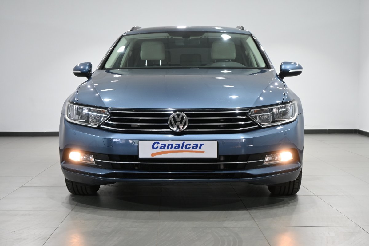 Foto Volkswagen Passat Variant 2