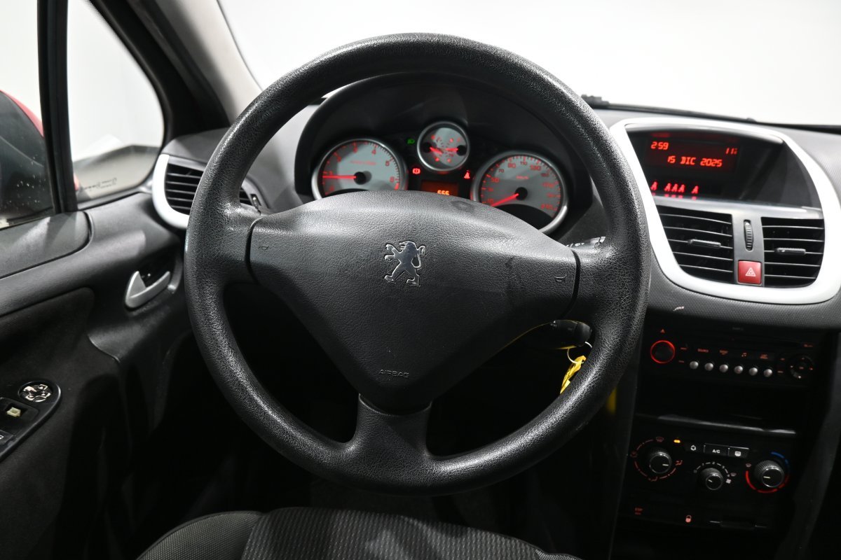 Foto Peugeot 207 18