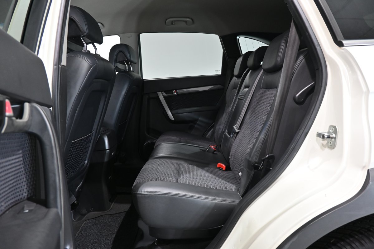 Foto Chevrolet Captiva 10