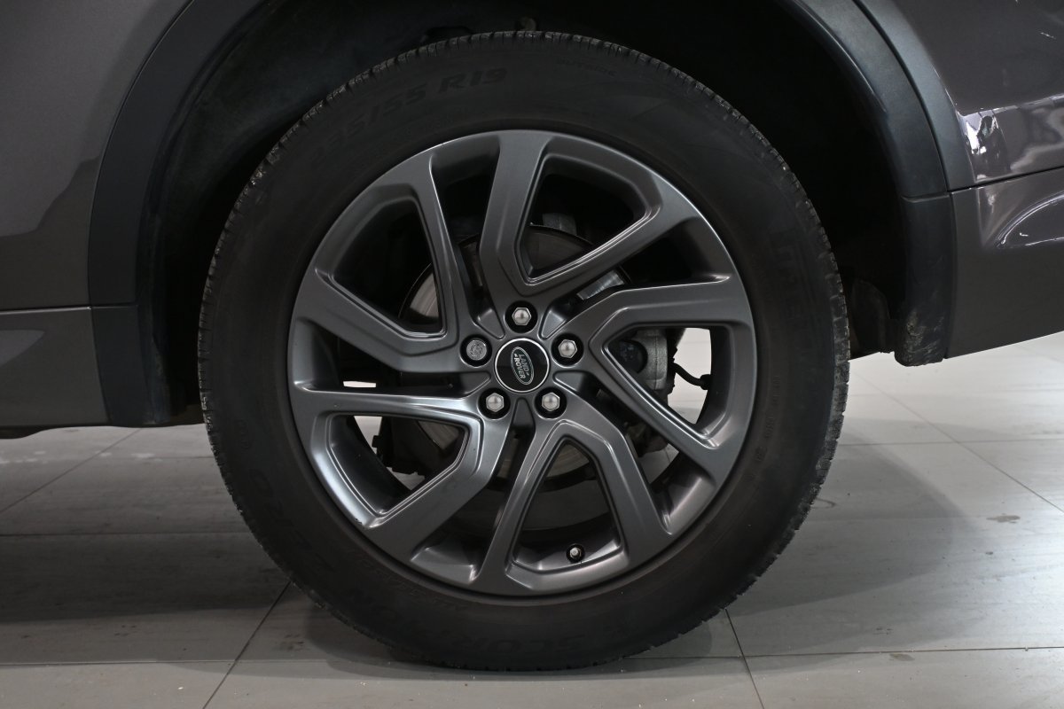 Foto Land-Rover Discovery Sport 31