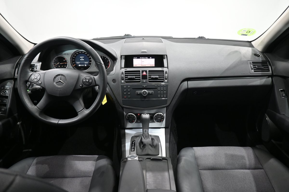 Foto Mercedes-Benz Clase C 16