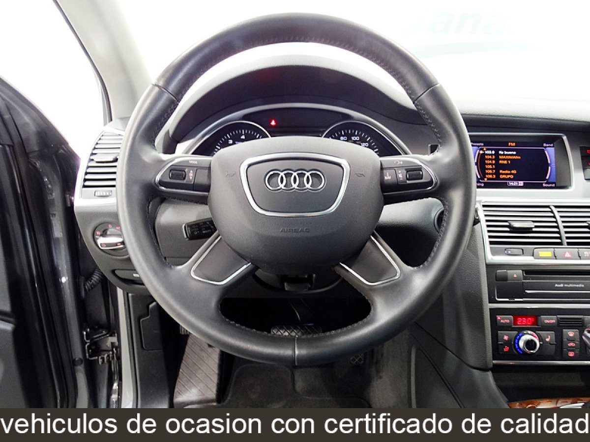 Foto Audi Q7 25