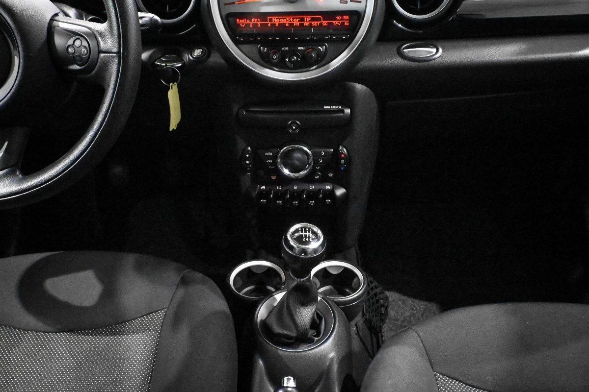 Foto Mini 3 Puertas 16