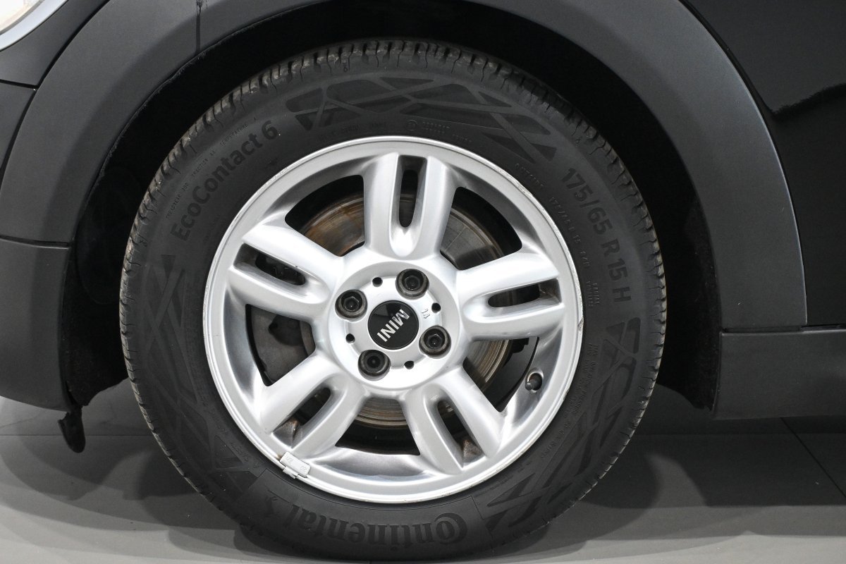 Foto Mini 3 Puertas 26