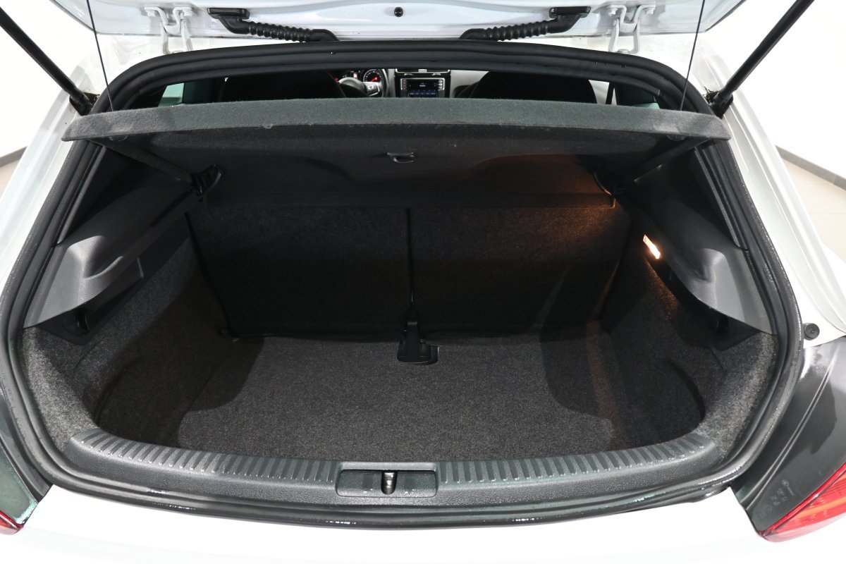 Foto Volkswagen Scirocco 8