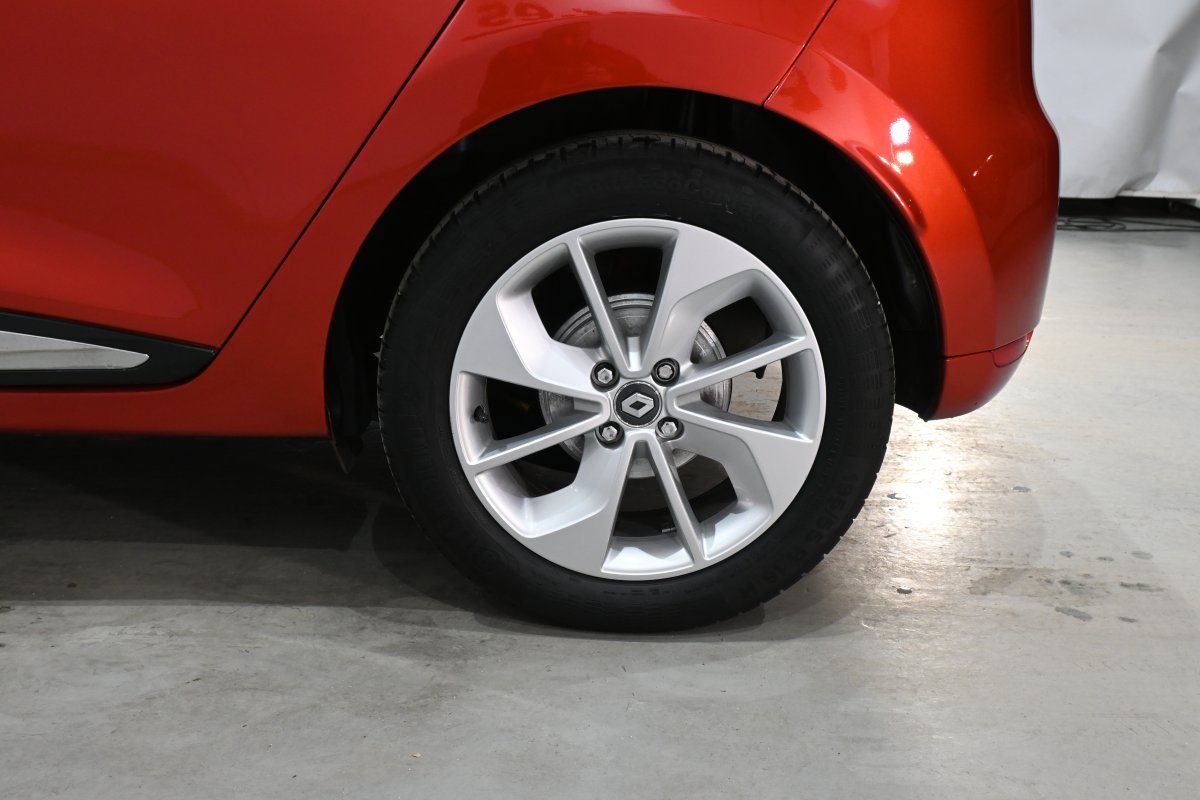 Foto Renault Clio 28