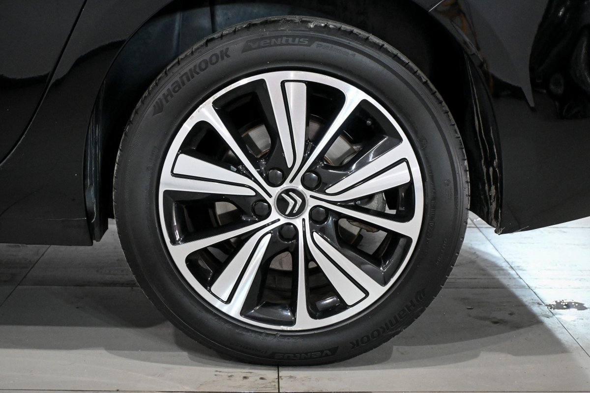 Foto Citroën Grand C4 Picasso 31