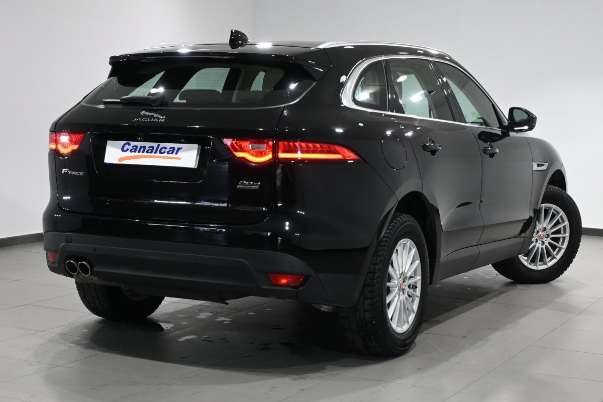 Foto Jaguar F-Pace 4