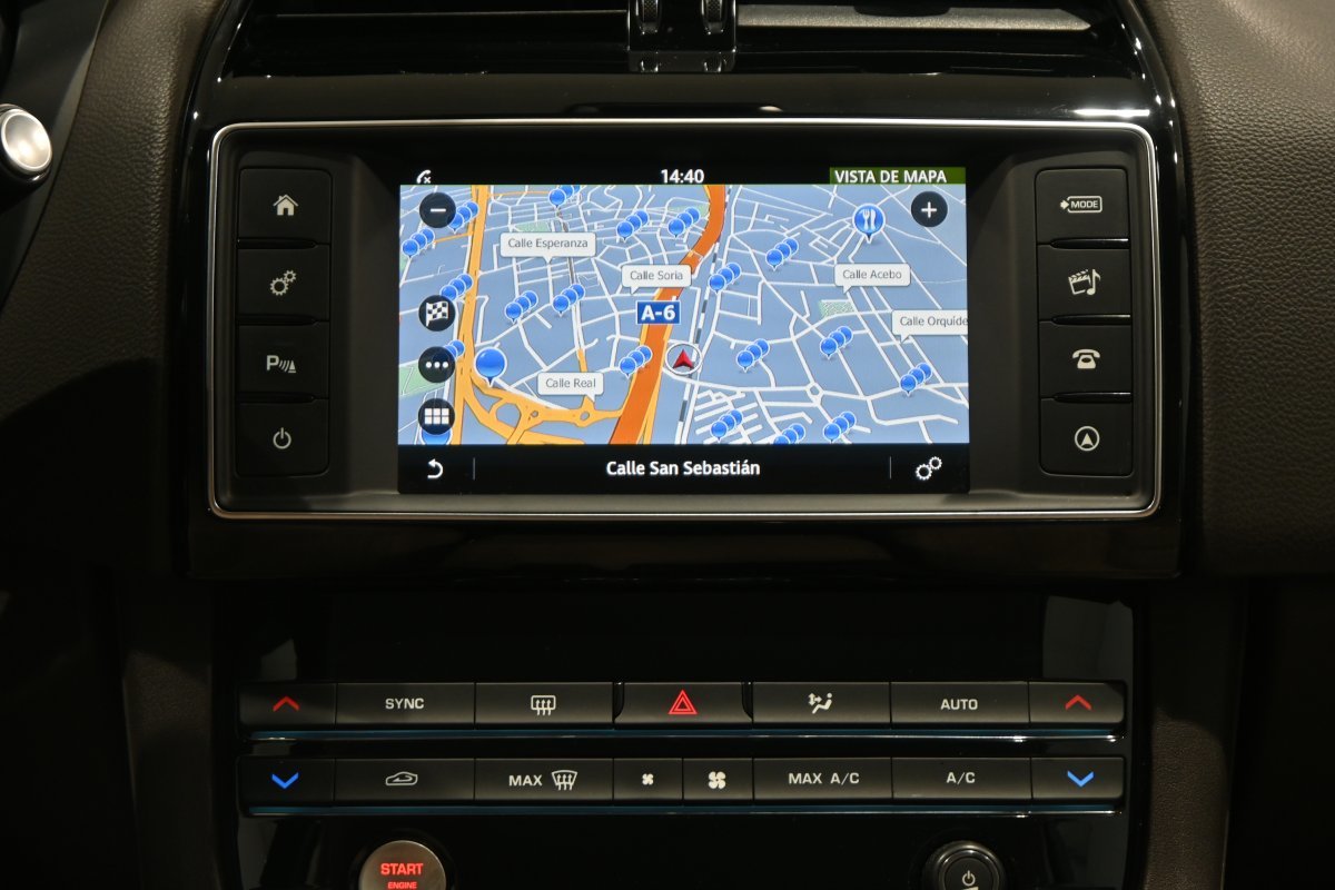 Foto Jaguar F-Pace 16