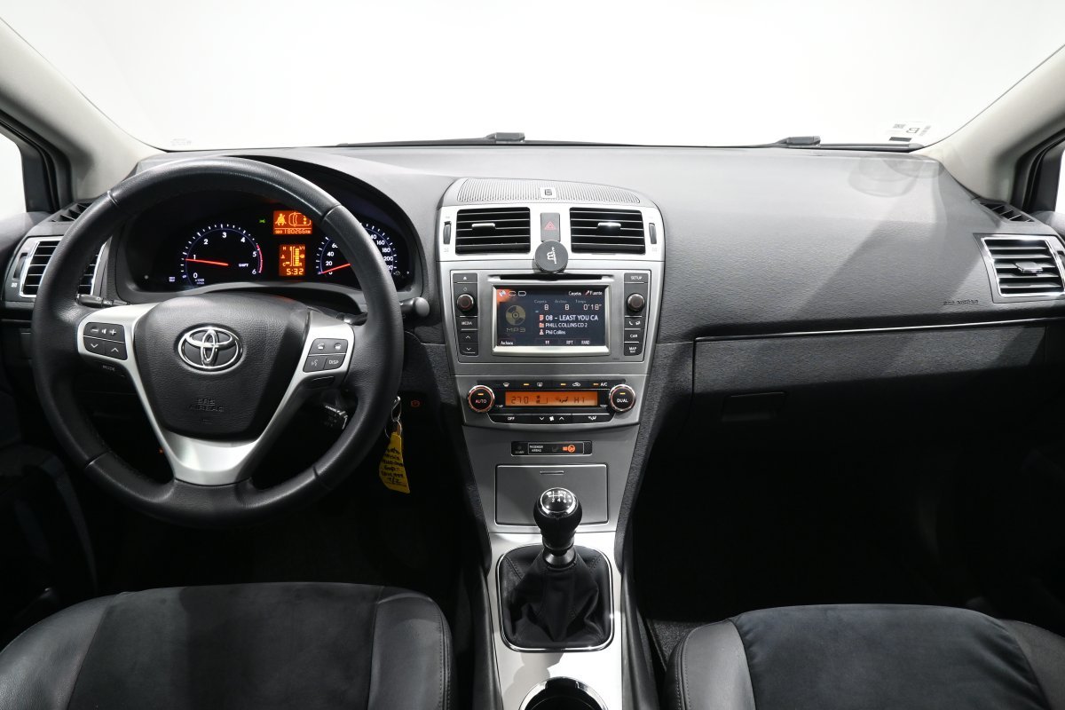 Foto Toyota Avensis 20