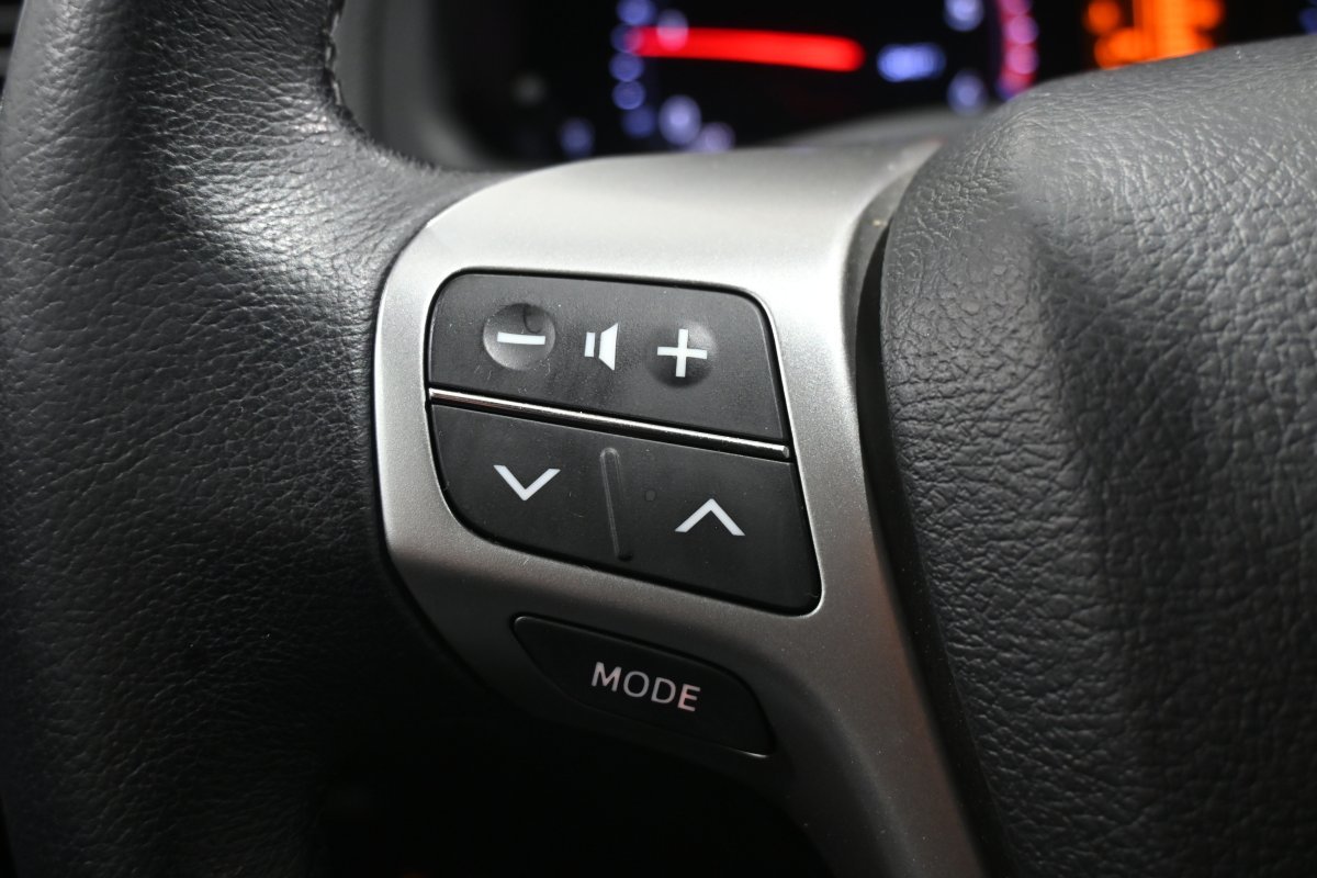 Foto Toyota Avensis 23