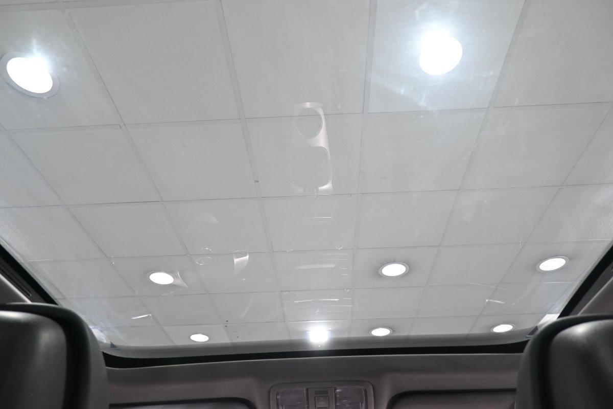 Foto Toyota Avensis 29