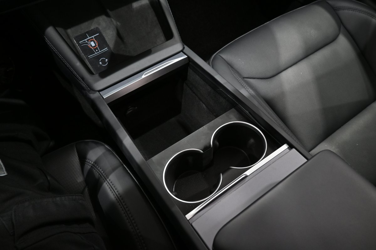 Foto Tesla Model 3 13