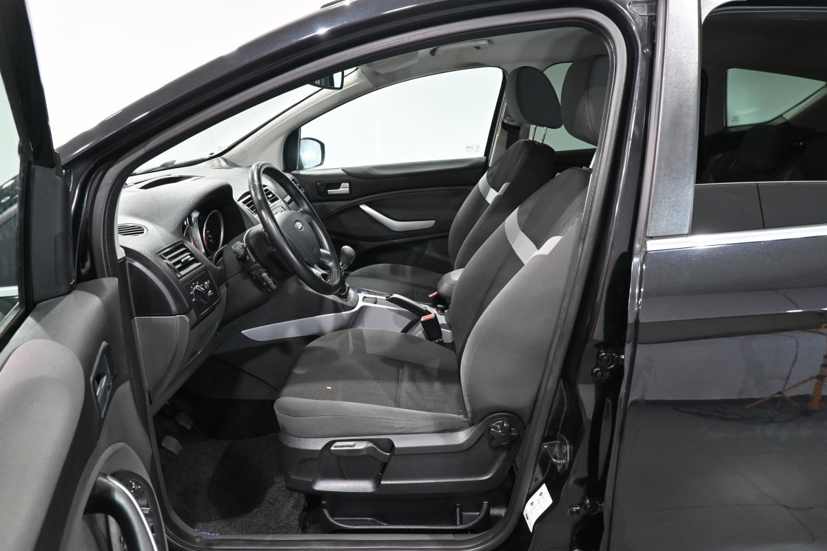 Foto Ford Kuga 10
