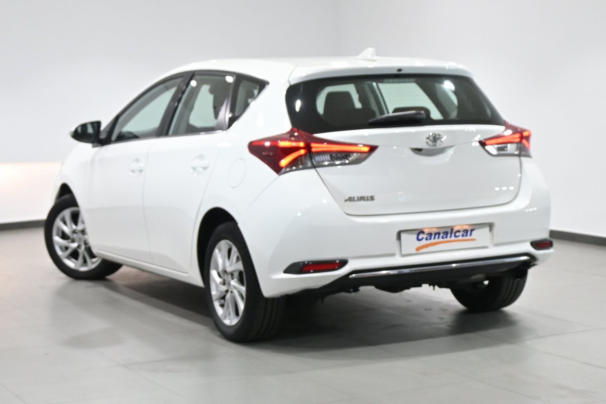 Foto Toyota Auris 6