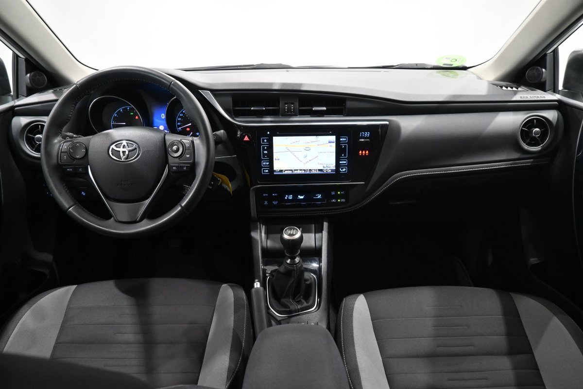 Foto Toyota Auris 18