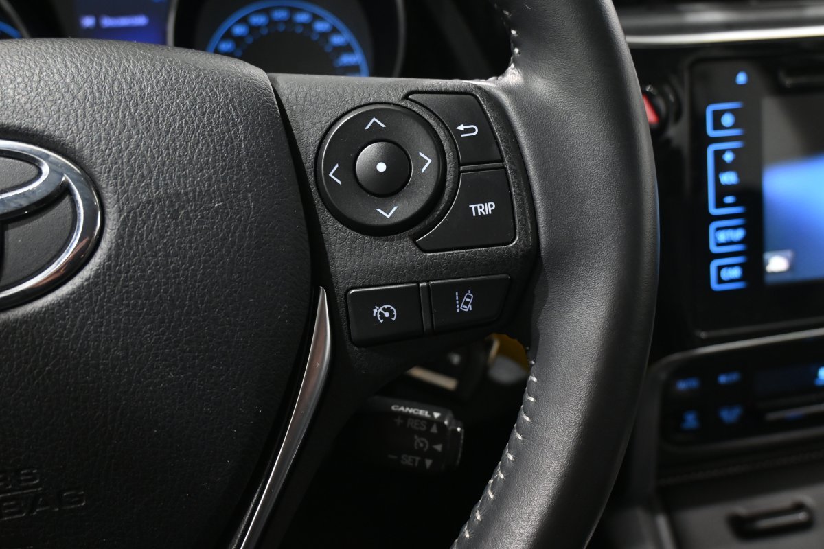 Foto Toyota Auris 23