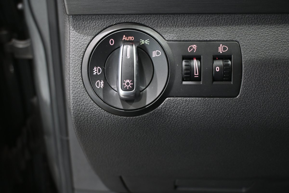 Foto Volkswagen Touran 24