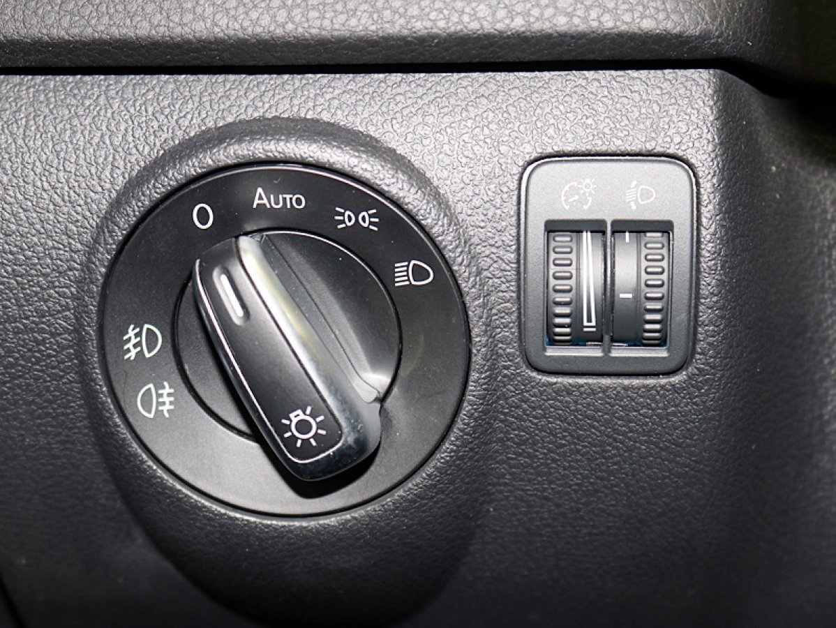 Foto Volkswagen Tiguan 27