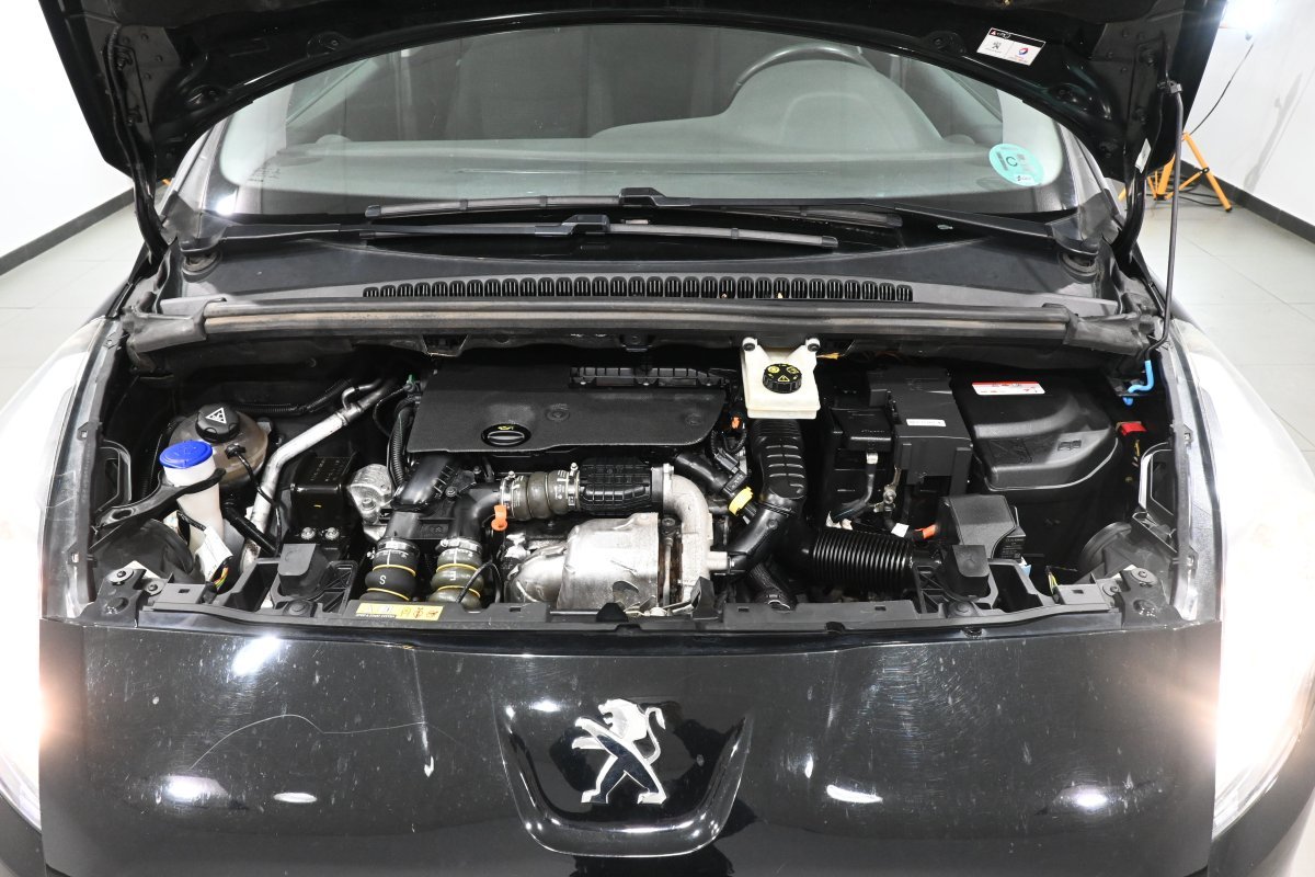 Foto Peugeot 5008 7