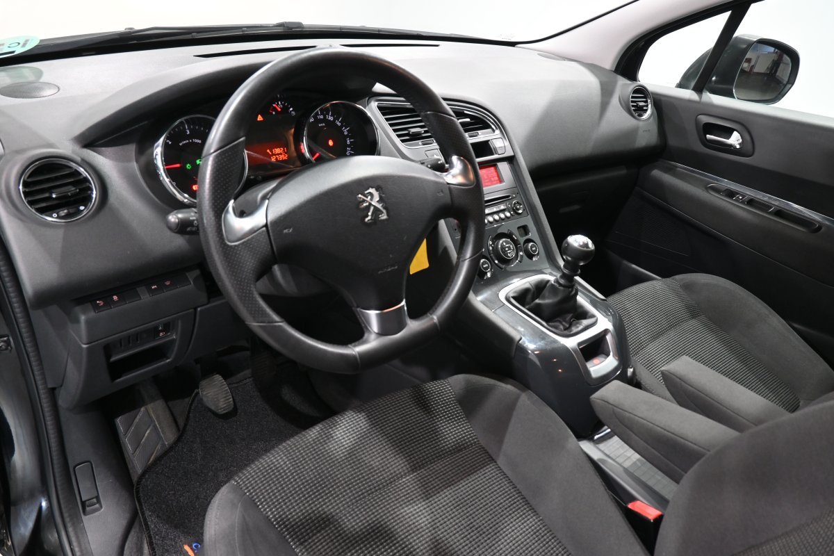Foto Peugeot 5008 9