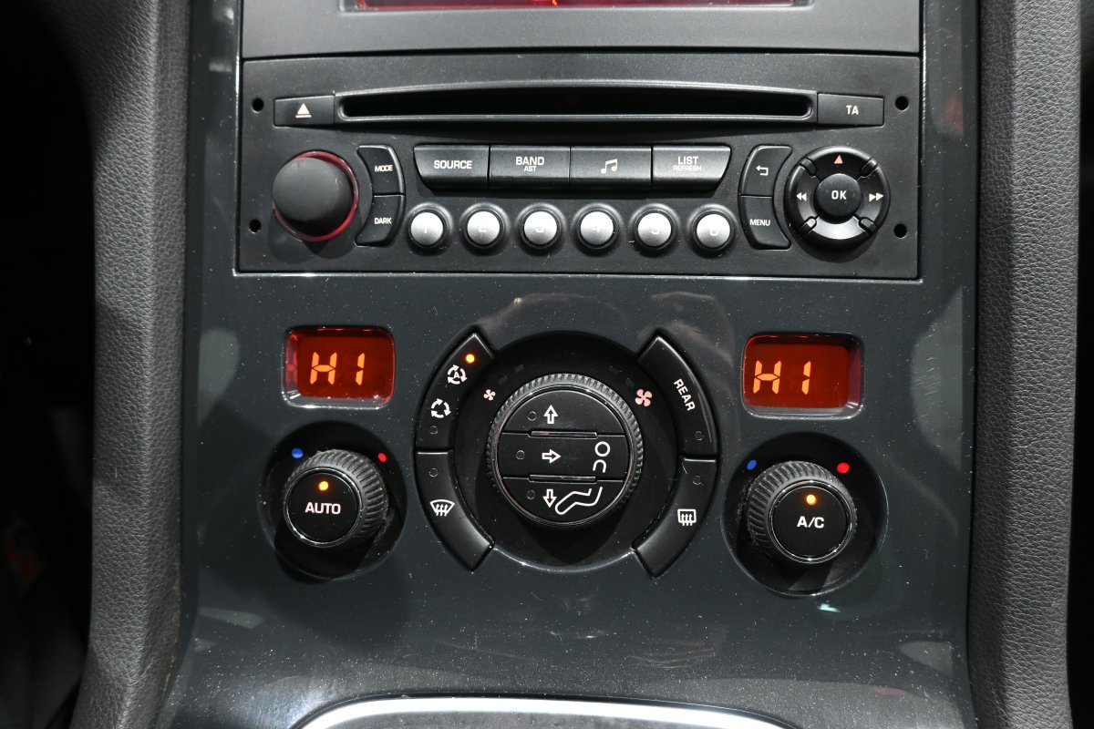 Foto Peugeot 5008 15