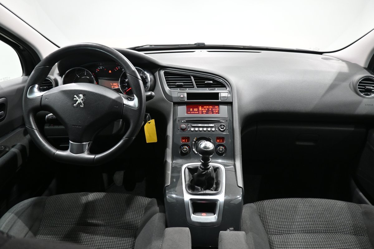 Foto Peugeot 5008 16