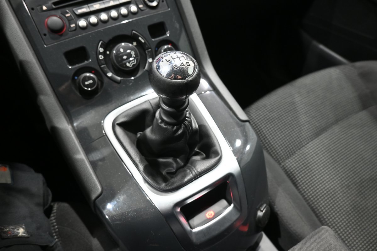 Foto Peugeot 5008 18