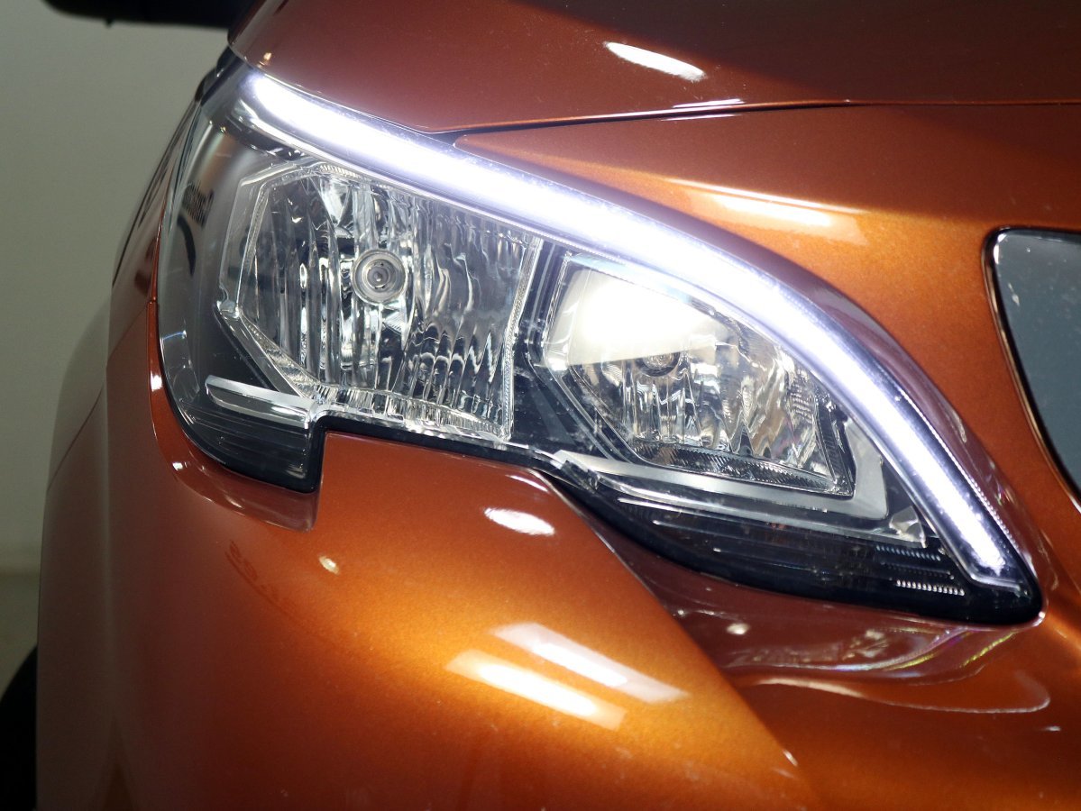 Foto Peugeot 3008 11