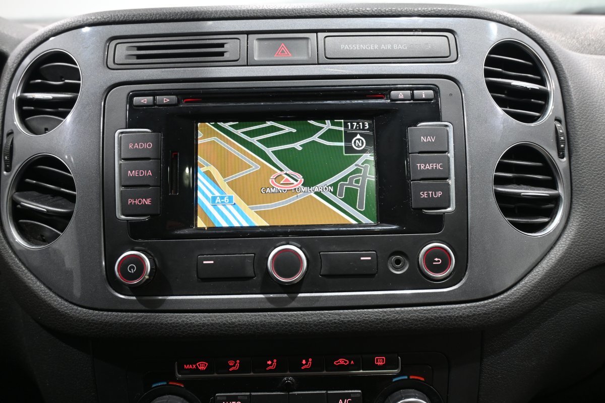 Foto Volkswagen Tiguan 14