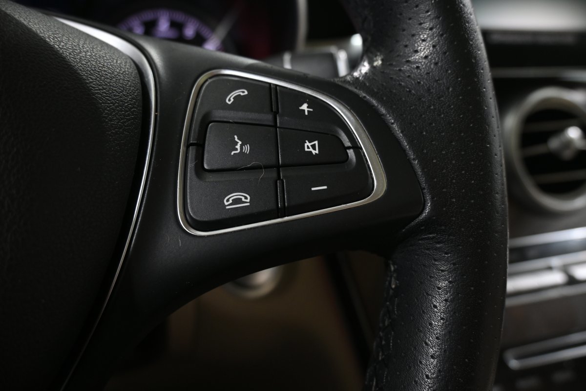 Foto Mercedes-Benz Clase GLC 23