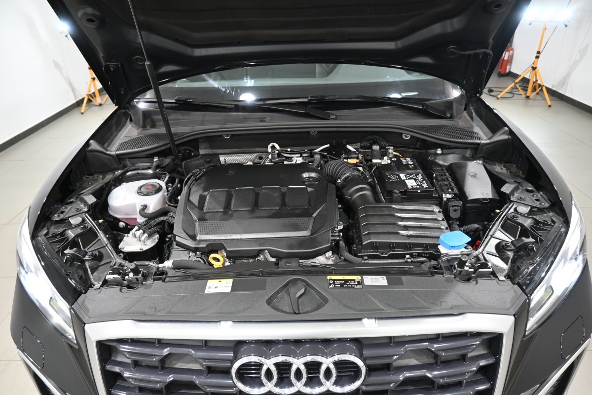Foto Audi Q2 7