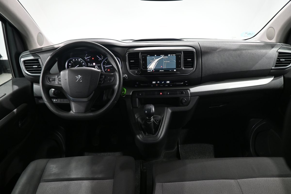 Foto Peugeot Traveller 17