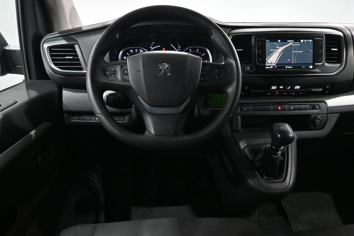 Foto Peugeot Traveller 18
