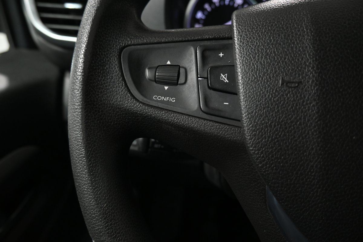 Foto Peugeot Traveller 20