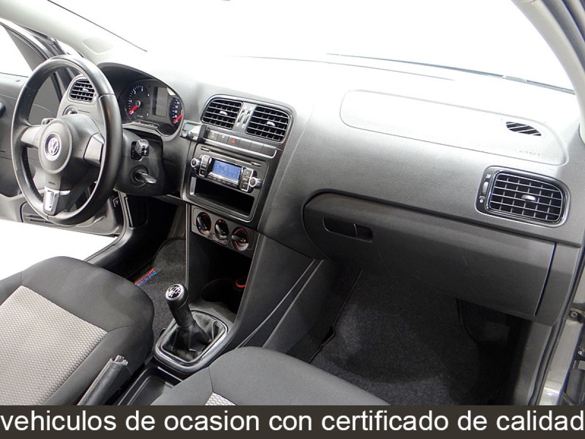 Foto Volkswagen Polo 24