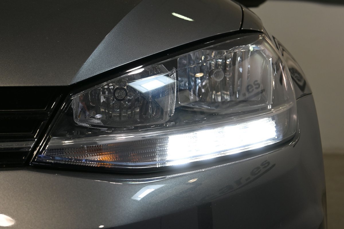 Foto Volkswagen Golf 12