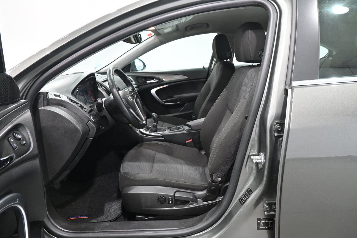 Foto Opel Insignia  10