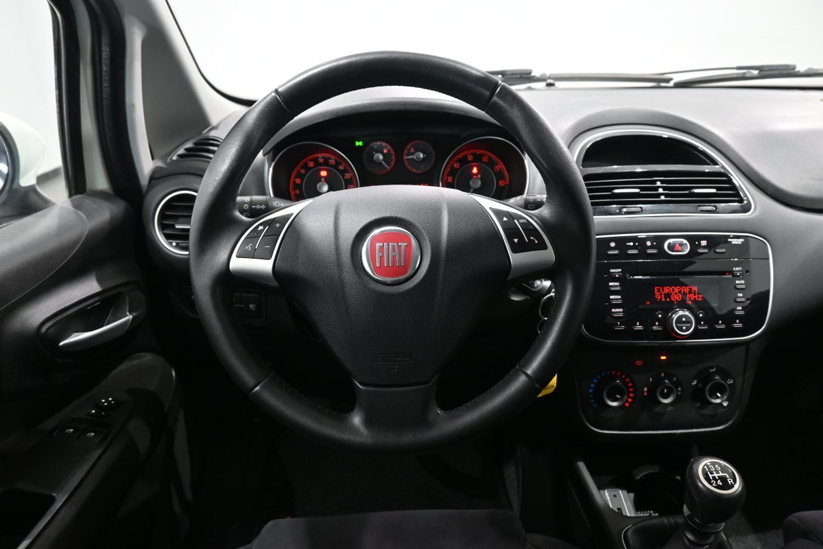 Foto Fiat Punto 16