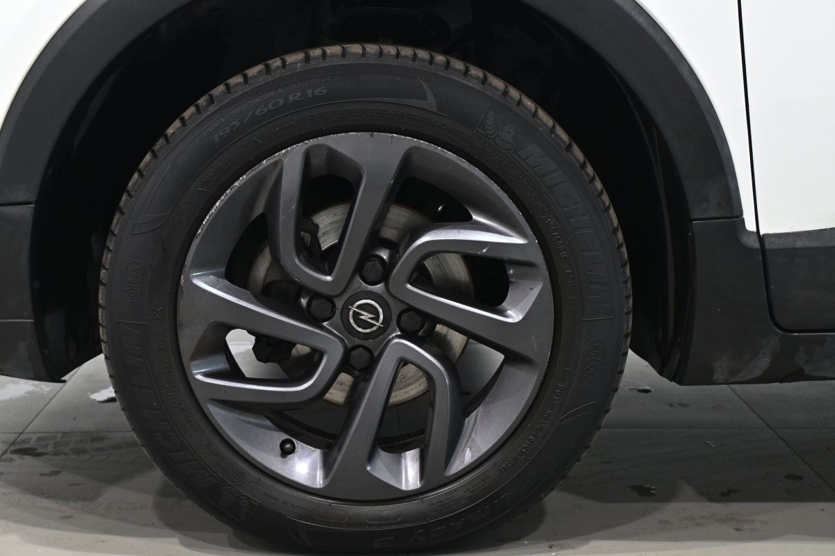 Foto Opel Crossland X 28