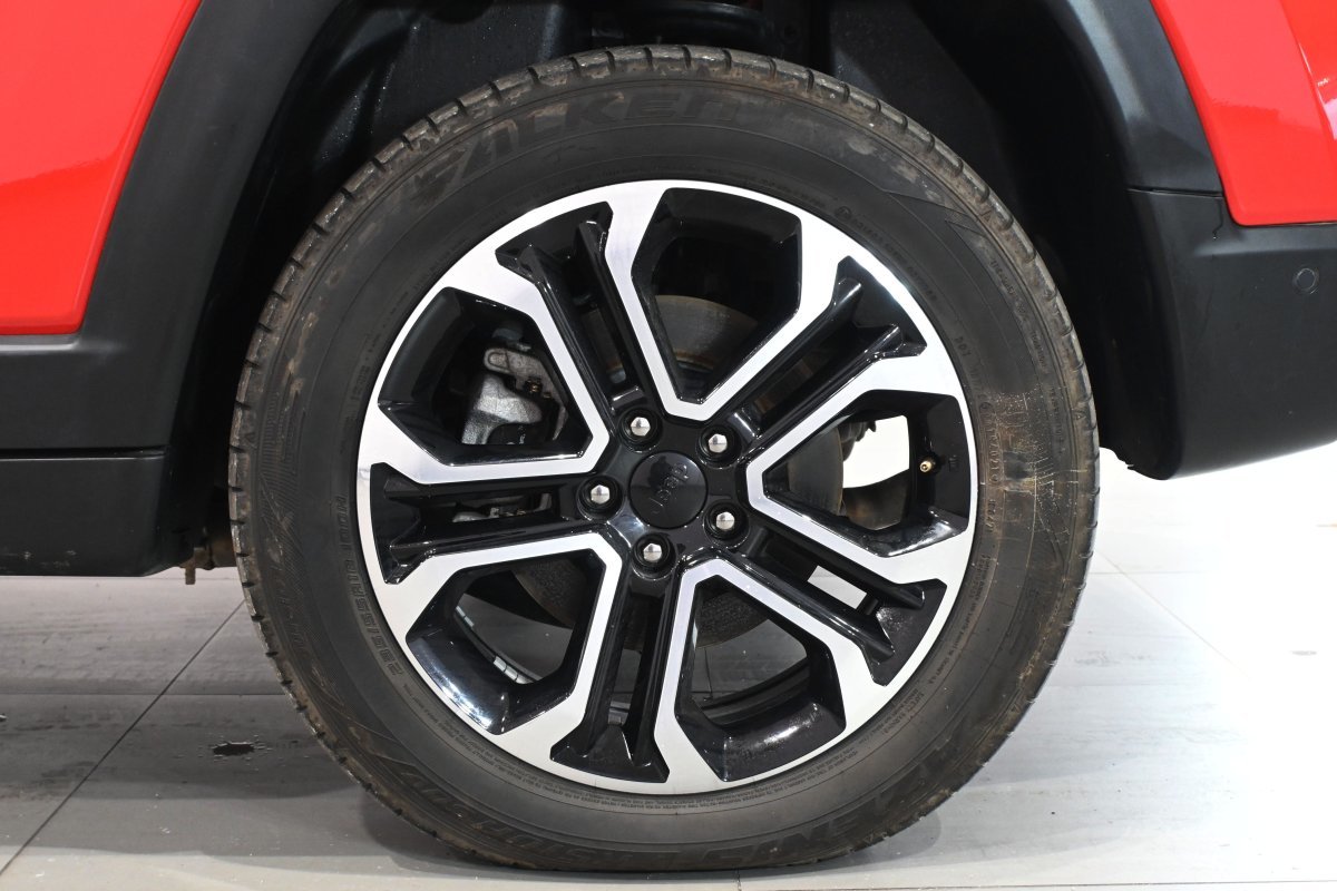 Foto Jeep Compass 27