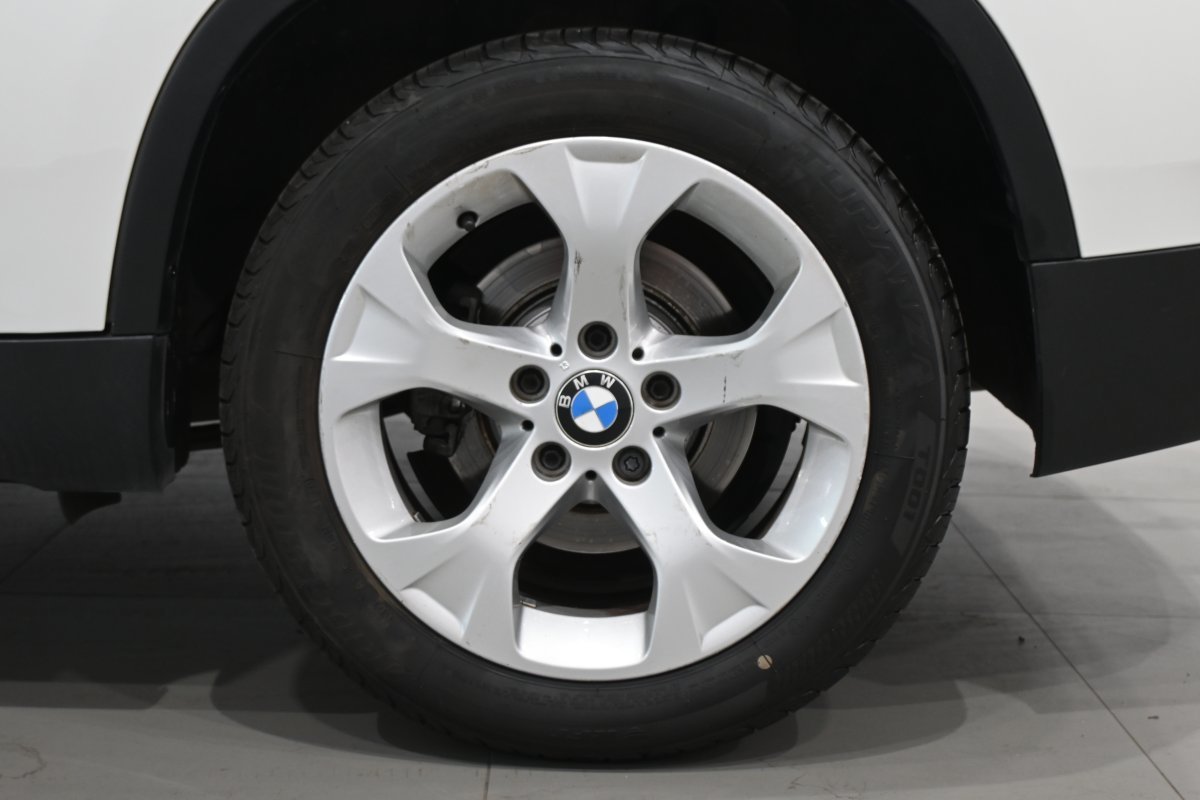 Foto BMW X1 25